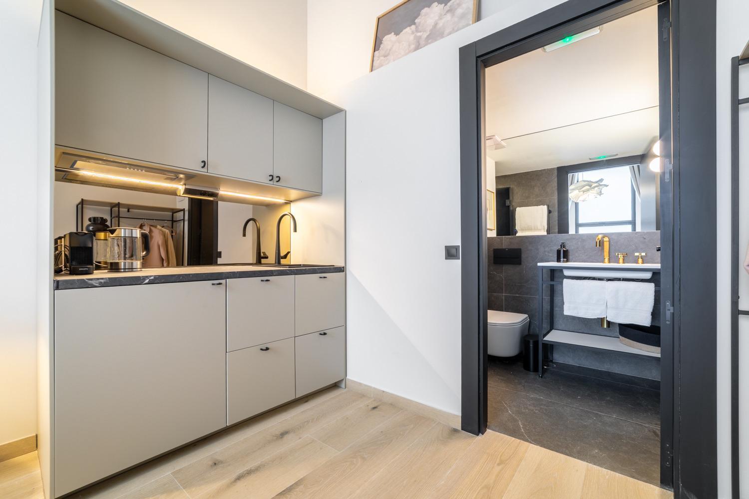 Casa Debod Aparthotel